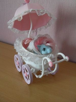 Создать мем: коляска, маленькие коляски для пупсиков, rosebud куклы mattel