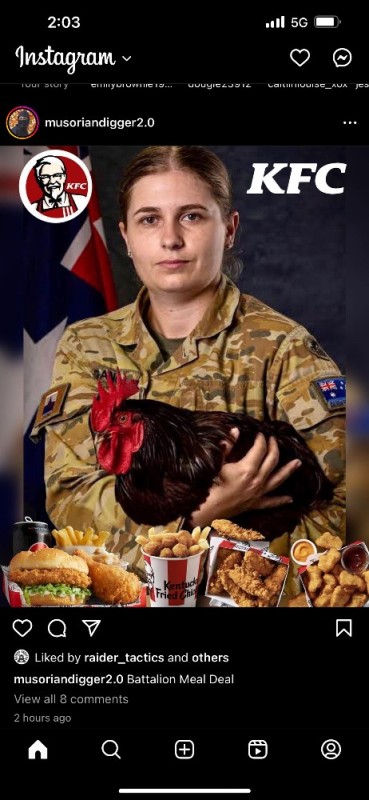Создать мем: женщина военная, британская армия, армия в россии