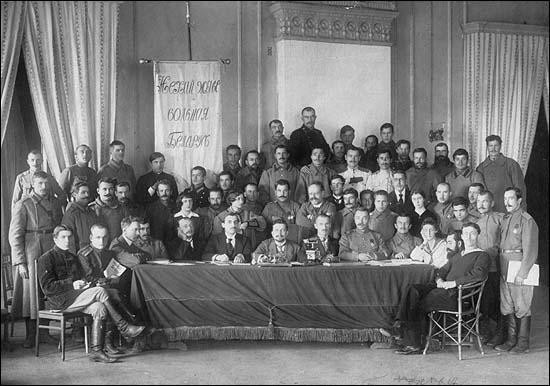 Создать мем: революционный совет, первый всебелорусский съезд, события 1917 года