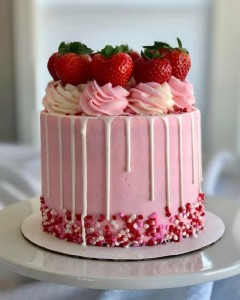 Создать мем: розовый тортик, бело розовый торт, красивые тортики