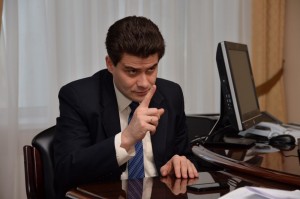 Create meme: vysokinskiy Alexander, vysokinskiy mayor, Alexander vysokinskiy Ekaterinburg photo