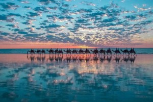 Создать мем: beautiful places, ярки фото из путешествий в австралии, cable beach