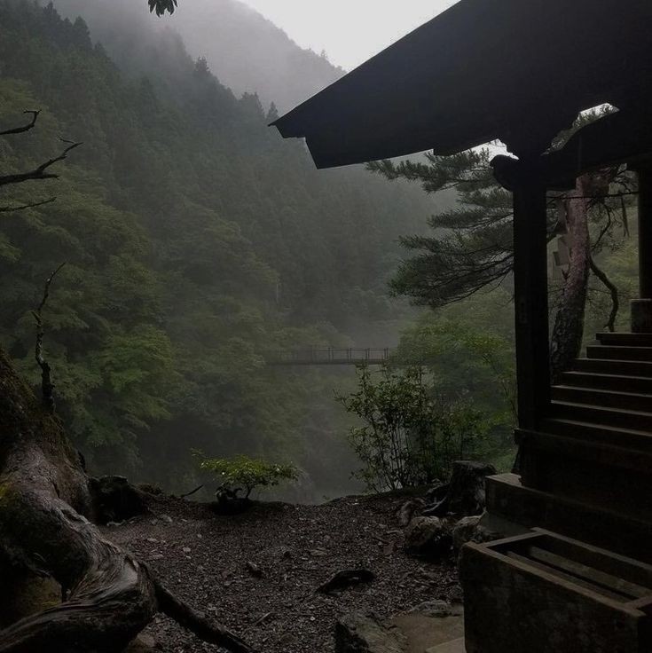 Создать мем: японский храм в лесу, ямагата аритомо, вид на реку