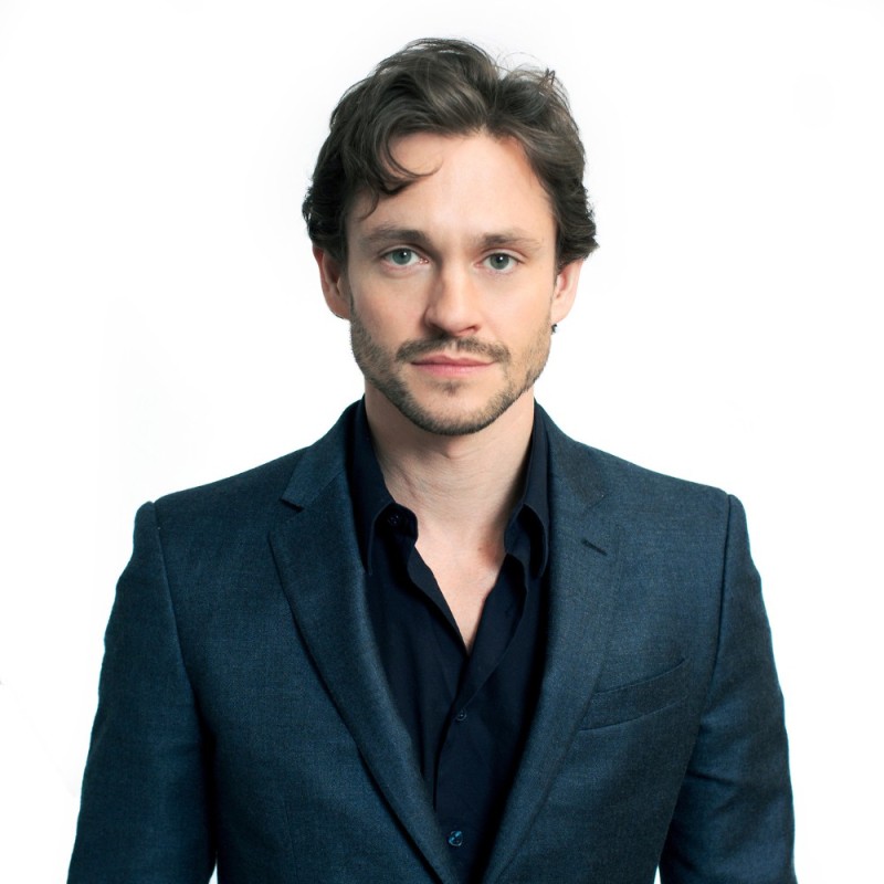 Создать мем: хью дэнси ганнибал, hugh dancy essential homme, уилл грэм