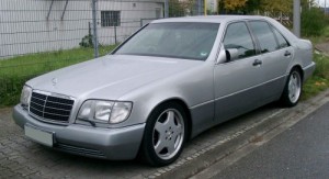 Создать мем: автобазар, мерседес с 600, mercedes benz c 180