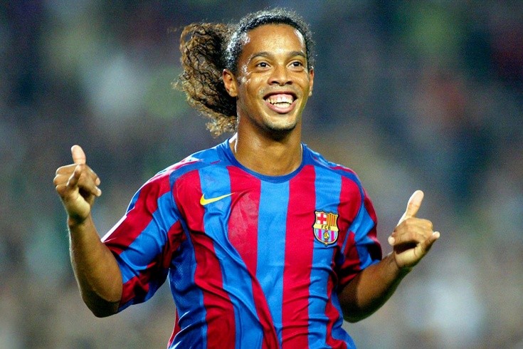 Create meme: football Ronaldinho , ronaldinho in barcelona, soccer player Ronaldinho 