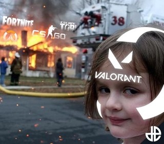 Create Meme The Meme With The Girl And The Burning House The Girl On The Background Of A Burning House Girl On A Background Of Fire Meme Pictures Meme Arsenal Com
