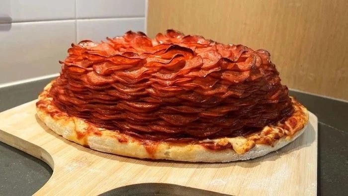 Create meme: delicious pie, bacon pie, food 