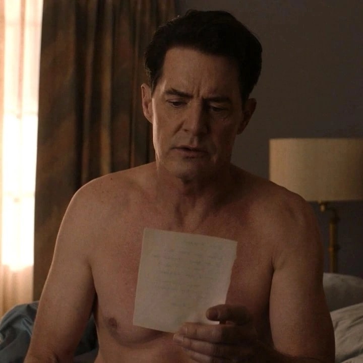 Create meme: a frame from the movie, the series twin peaks , Dale Cooper 
