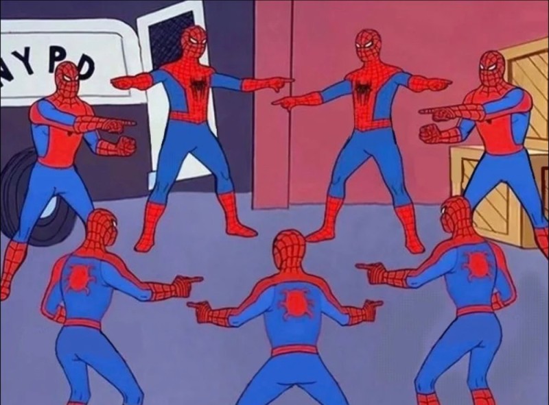 Создать мем: человек паук и человек паук мем, мем человек паук, мем 3 человека паука
