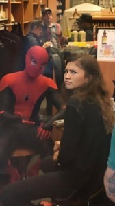 Создать мем: tom holland and zendaya spider man, кадр из фильма, человек паук 2016 на съёмках