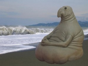Создать мем: морской ждун, ждун скульптура оригинал, северный морской слон ждун