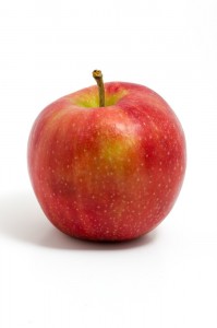 Создать мем: яблоко красное, яблоко на белом, яблоко на белом фоне