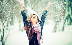 Create meme: winter pictures, girl, happy girl