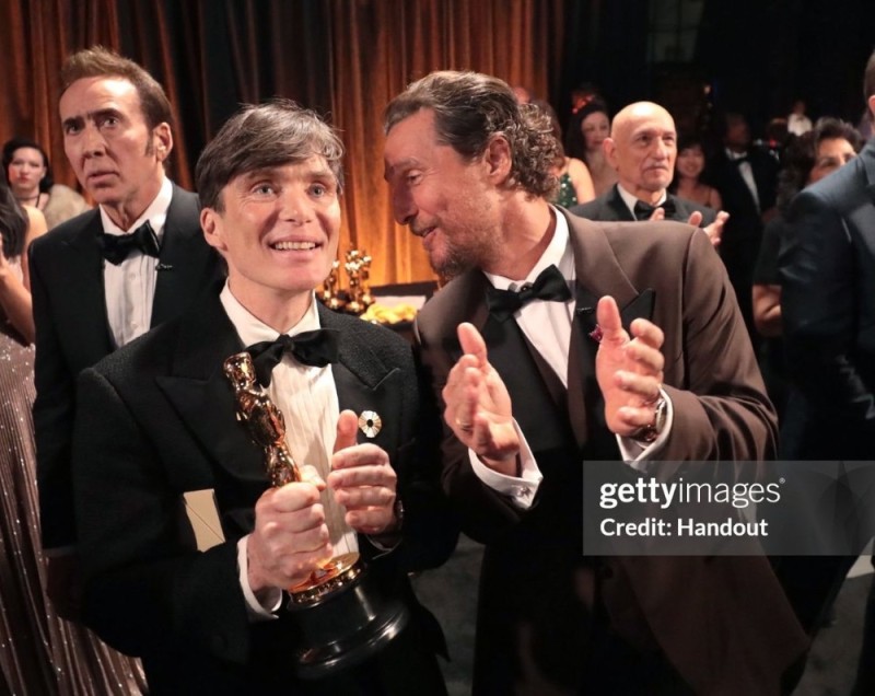 Create meme: La La Land Academy Awards, Matt Smith and Benedict Cumberbatch, Benedict Cumberbatch Oscar 2022