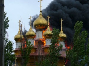 Создать мем: горящая церковь, православная церковь изнутри, купола
