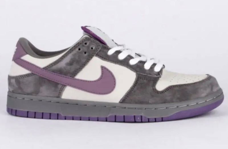 Создать мем: nike sb dunk low purple pigeon, фиолетовые кроссовки, кроссовки nike sb