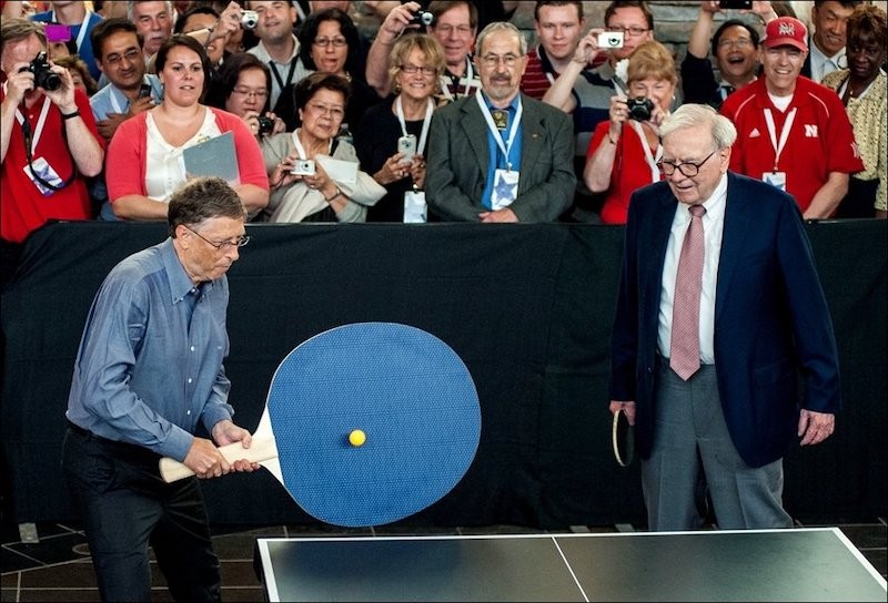 Create meme: table tennis rackets, ping pong, Warren Buffett