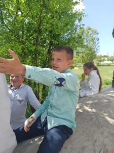 Создать мем: детство, школьник, в селе