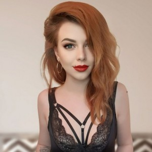 Create meme: woman, makeup for redheads, beautiful women