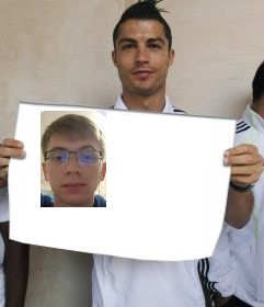 Create meme: ronaldo Cristiano with a piece of paper, Ronaldo holds a piece of paper, Signa Ronaldo