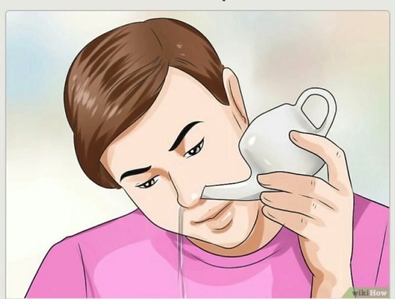 Создать мем: промывать нос при гайморите, раствор для промывания носа в домашних условиях, джала-нети промывание носа