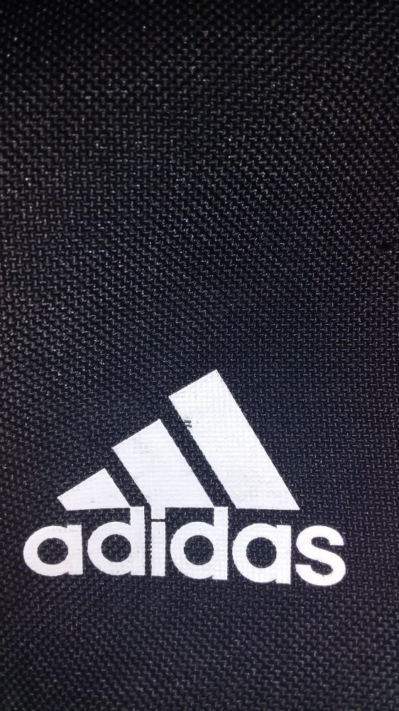 Разные адидас. Adidas Emblem. Логотип адидас. Адидас с гербом. Адидас логотип Мем.