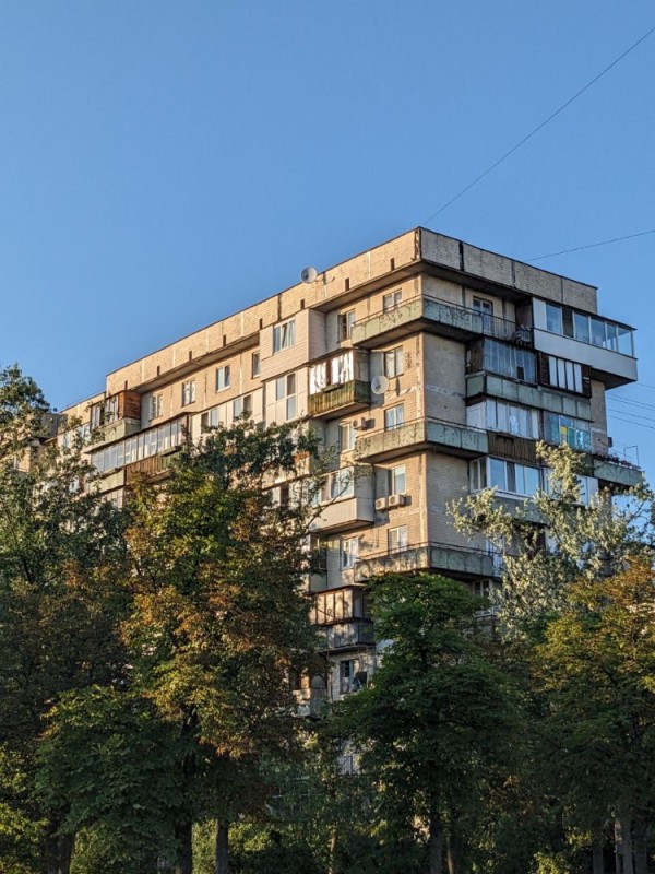 Создать мем: балкон терраса, квартира дом, чешка дом