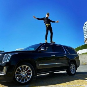 Create meme: king Arthur, video premiere, cadillac escalade