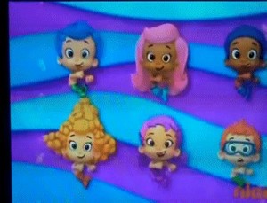 Create meme: the bubble guppies Molly pictures, the bubble guppies Gil, guppies and bubbles hairstyles