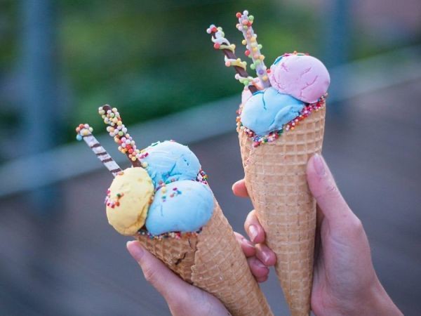 Create meme: beautiful ice cream, ice cream ice cream, big ice cream