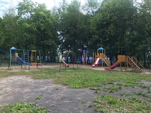 Create meme: petushki park, playgrounds in vorontsov park, korolevka smolensk playground