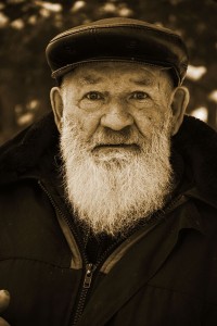 Создать мем: портрет фотография, старик, портрет деда