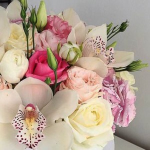 Create meme: beautiful bouquets, bouquet with 5 orchids and peony roses, bouquet of orchids