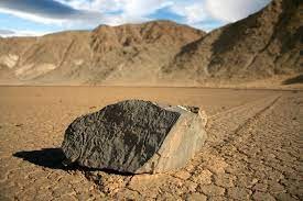 Создать мем: национальный парк долина смерти, загадочный камень, долина смерти сша