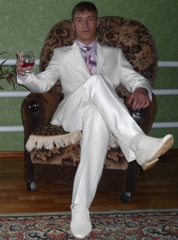 Create meme: a white suit with a shimmer, a suit with a tint, men's wedding suit