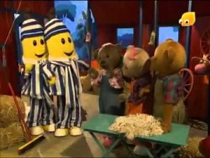 Создать мем: pyjamas, Улица Сезам, bananas in pyjamas