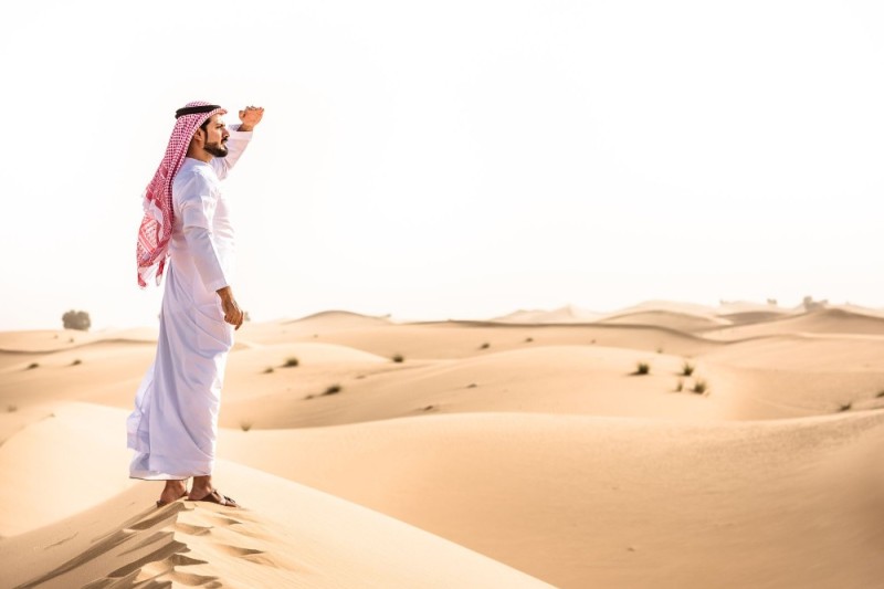 Create meme: an arab in the desert, Saudi Arabia , deserts of saudi arabia