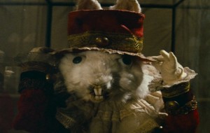 Создать мем: бесподобный мистер фокс, алиса ян шванкмайер 1988 кролик, приключения паддингтона 2 картинки