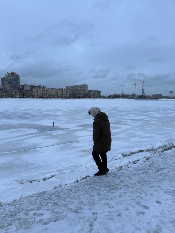 Создать мем: северный речной вокзал фотосессия, питер места, на льду