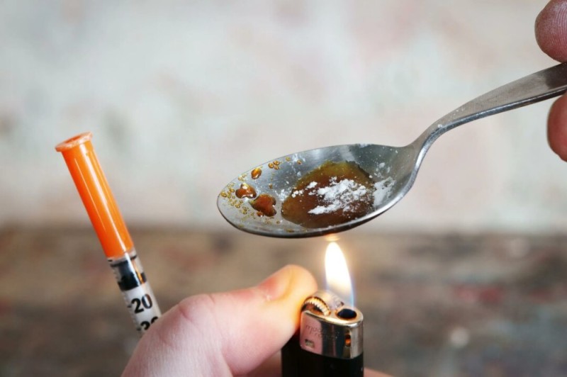 Create meme: the heroin on the spoon, heroin, frying on hot salt