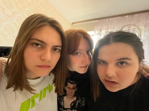 Создать мем: моей подружке, ирина смелая татарка и илья прусикин, сестра