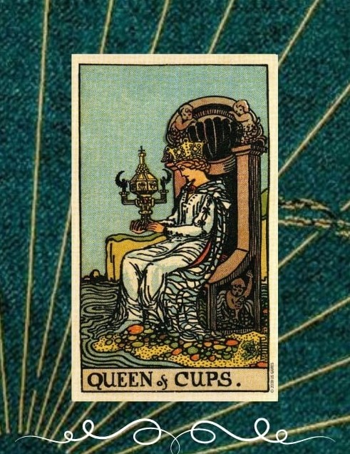 Create meme: The Queen of Waite's Tarot Cups, Tarot Queen of Cups, Queen of cups tarot