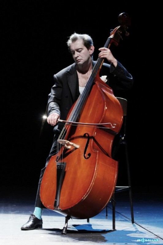 Create meme: double bass, playing the double bass, contrabass player