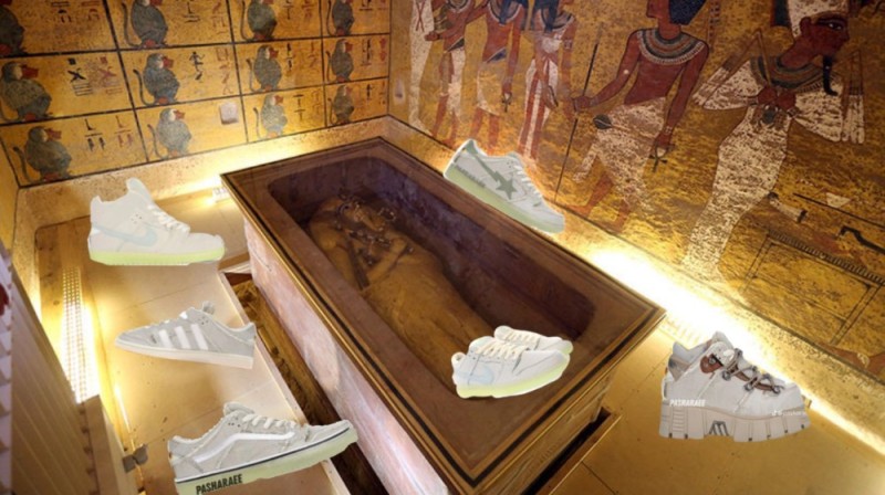 Create meme: the sarcophagus of Pharaoh tutankhamun, pharaoh's tomb, tutankhamun 's tomb