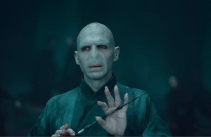 Create meme: Ralph Fiennes, Ralph Fiennes Voldemort, Volan de mort