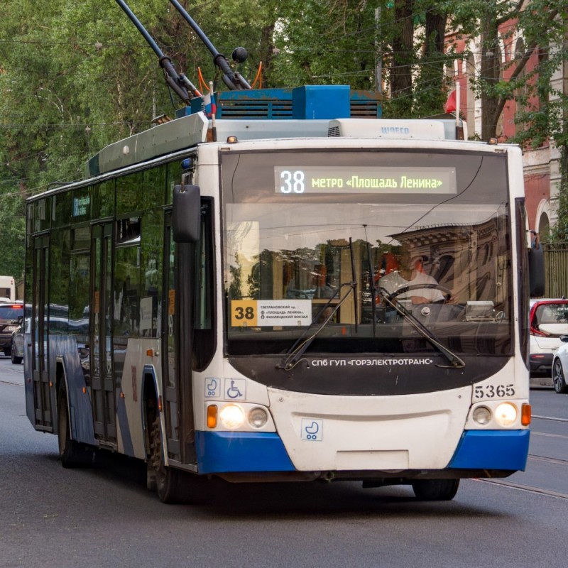 Создать мем: трамвай троллейбус, троллейбус тролза, городской электротранспорт