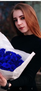Создать мем: розы синие букет 9 штук, синие розы в упаковке, розы синие
