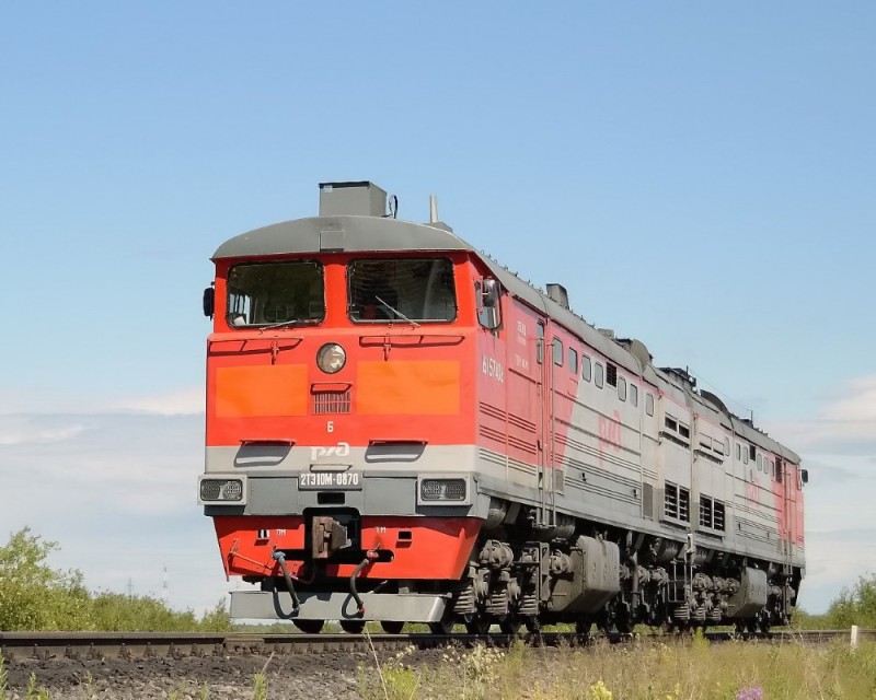 Create meme: 2te10ut passenger diesel locomotive, 2te10v ivanovo, te10m