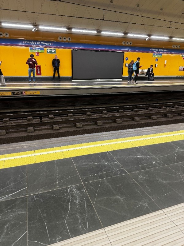 Создать мем: метро метро, metro de madrid, мадридский метрополитен